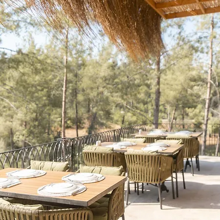 Izz Getaway - Adults Only Hotel 3*