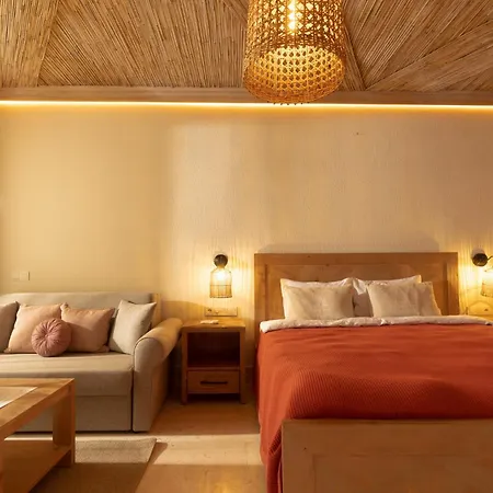 Izz Getaway - Adults Only מלון 3*