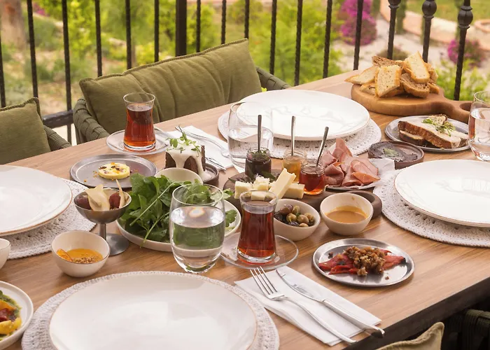 Izz Getaway - Adults Only Hotel